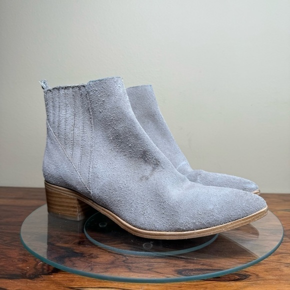 MARC FISHER Yolli Grey Suede Bootie - Picture 2 of 15